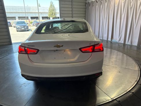 Used 2019 Chevrolet Malibu LT FWD image 6