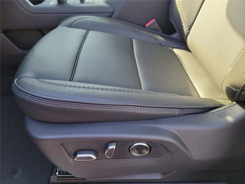 New 2026 GMC Sierra 1500 Denali w/ Technology Package image 16