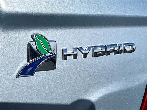 Used 2011 Ford Fusion Hybrid w/ 502A Rapid Spec Order Code FWD image 9