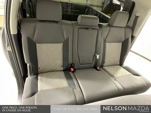 Used 2016 Toyota Tundra SR5 image 29