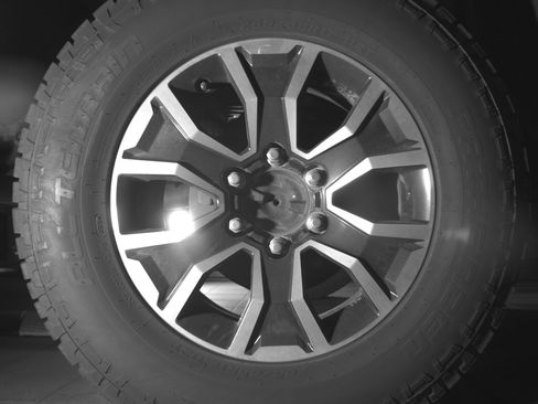Used 2023 Toyota Tacoma SR AWD/4WD image 15