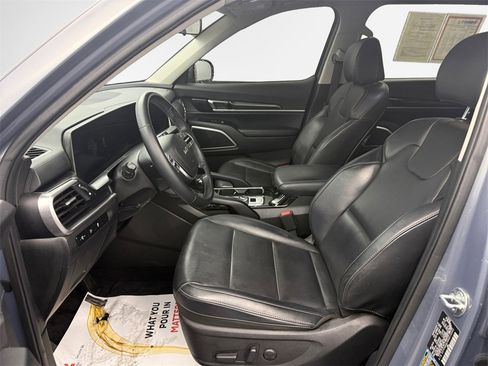 Used 2024 Kia Telluride S w/ S Sunroof Package image 12