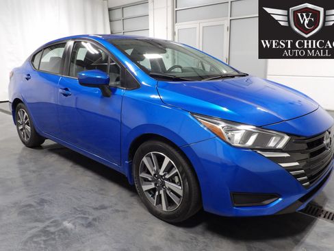 Used 2024 Nissan Versa SV w/ Trunk Package FWD image 1