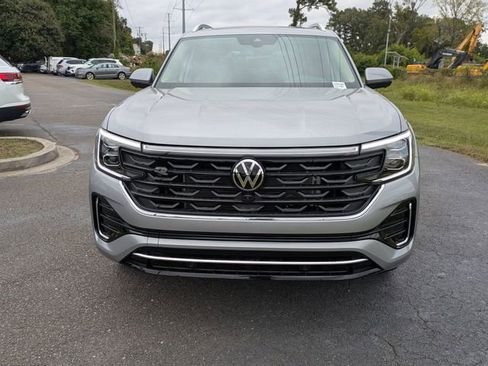New 2026 Volkswagen Atlas SEL Premium R-Line image 9