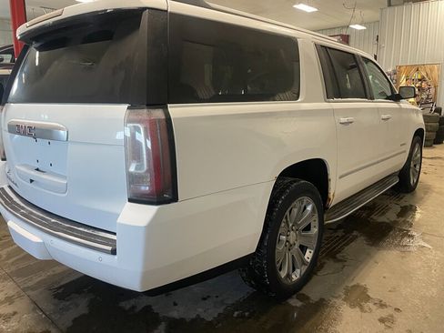 Used 2015 GMC Yukon XL Denali w/ Touring Package image 6