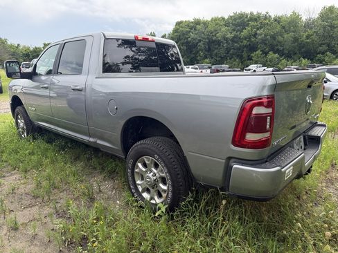 Used 2024 RAM 2500 Laramie AWD/4WD image 37