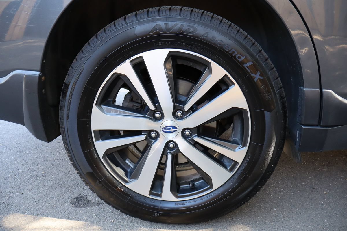 Used 2018 Subaru Outback 3.6R Limited AWD/4WD image 44