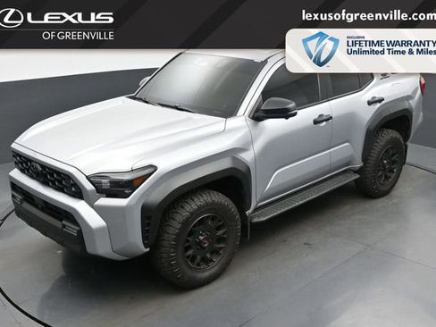 Used 2025 Toyota 4Runner TRD Off-Road Premium AWD/4WD image 47
