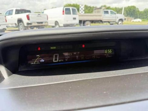 Used 2012 Toyota Prius V Three FWD image 15