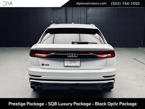 Used 2023 Audi SQ8 Prestige w/ Prestige Package AWD/4WD image 6