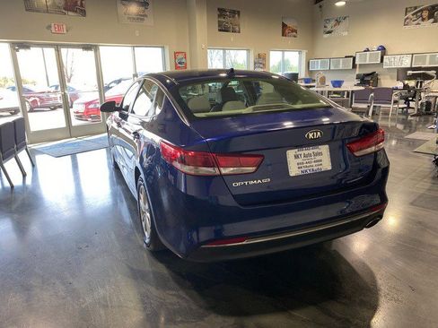 Used 2016 Kia Optima LX FWD image 6