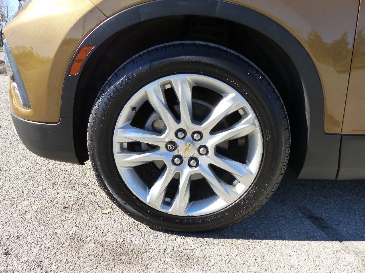 Used 2019 Chevrolet Blazer LT w/ Sun and Wheels Package AWD/4WD image 15