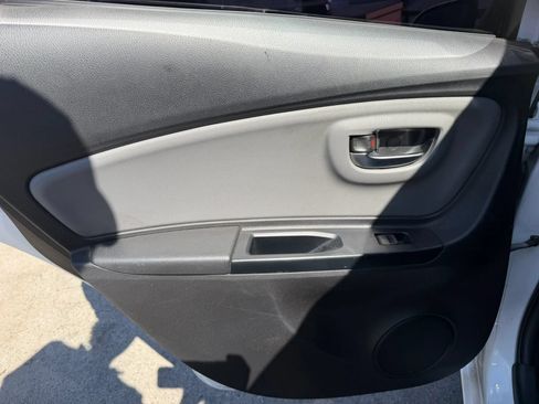 Used 2015 Toyota Yaris LE FWD image 12