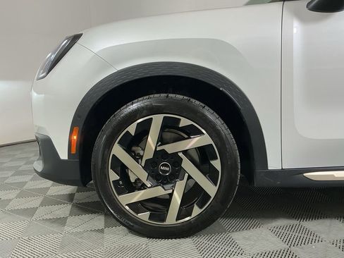 Certified 2025 MINI Cooper Countryman S image 9