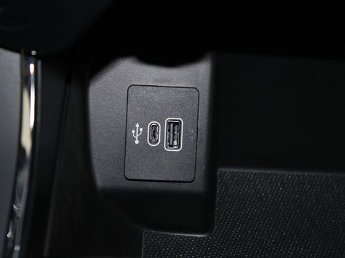 New 2026 Ford F150 XLT w/ Equipment Group 302A MID image 45