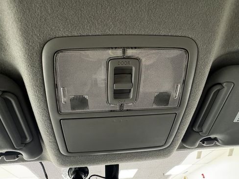 Used 2010 Toyota RAV4 4WD image 29