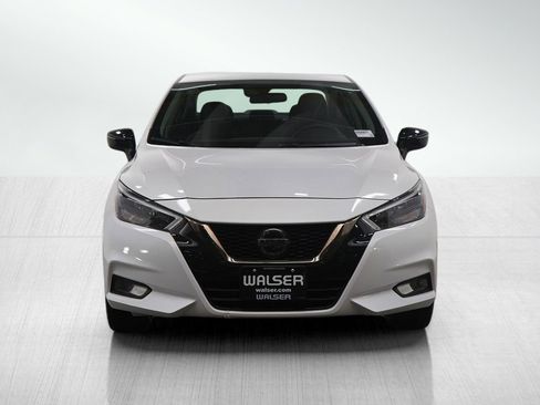 Used 2020 Nissan Versa SR w/ Trunk Package image 8