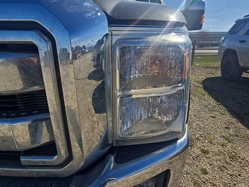 Used 2016 Ford F350 4x4 Crew Cab Super Duty image 11