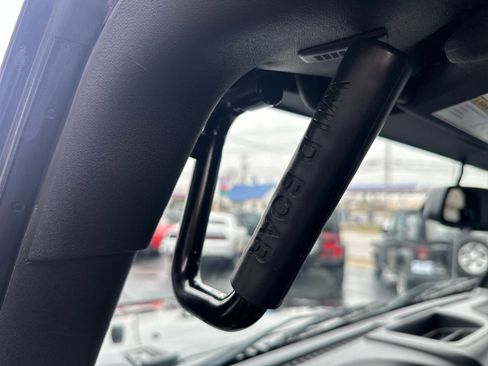 Used 2018 Jeep Wrangler Unlimited Sport S image 34