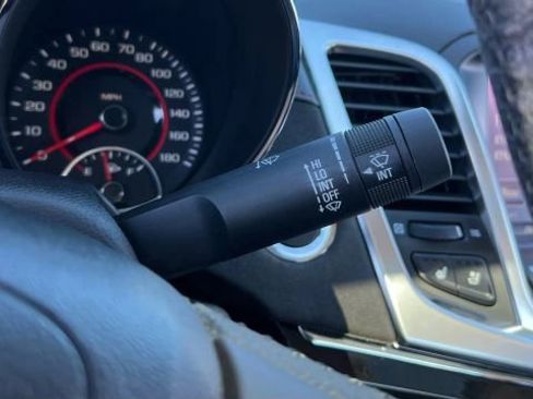 Used 2015 Chevrolet SS image 32