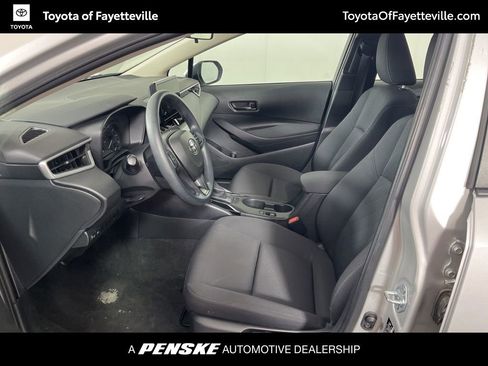 Used 2023 Toyota Corolla LE image 19