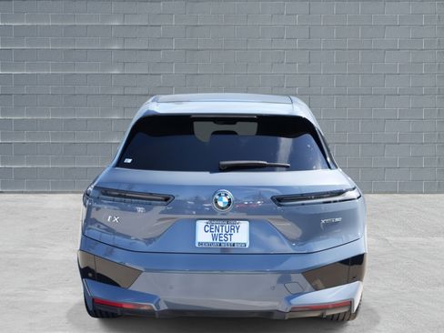 Used 2023 BMW iX xDrive50 w/ Premium Package image 3