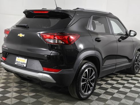 Used 2024 Chevrolet TrailBlazer LT FWD image 13