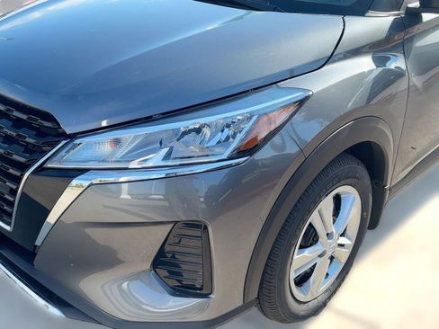 New 2025 Nissan Kicks Play S image 11