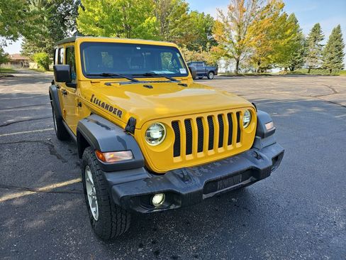 Used 2021 Jeep Wrangler Unlimited Sport AWD/4WD image 8