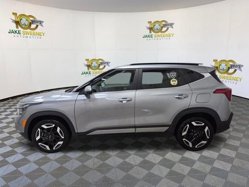 Used 2025 Kia Seltos SX w/ SX Sunroof Package AWD/4WD image 6