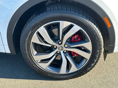 Used 2024 Jaguar E-PACE R-Dynamic SE image 7