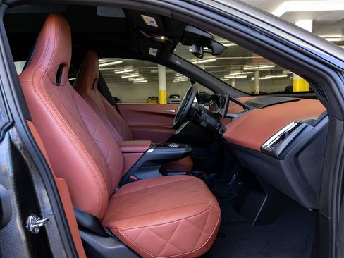 Used 2025 BMW iX M60 AWD/4WD image 29