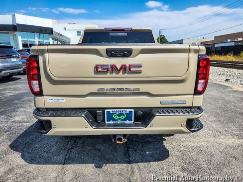 Certified 2022 GMC Sierra 1500 Elevation w/ Elevation Premium Package AWD/4WD image 5