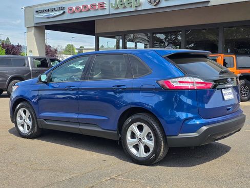 Used 2023 Ford Edge SE AWD/4WD image 2