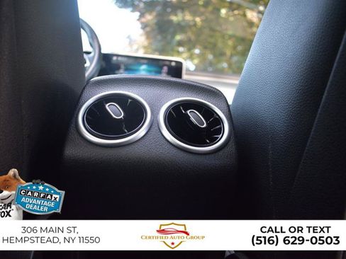 Used 2021 Mercedes-Benz GLB 250 4MATIC image 27
