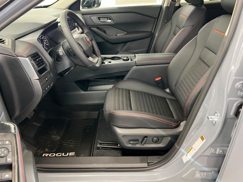 New 2026 Nissan Rogue SV w/ Rock Creek Premium Package AWD/4WD image 18