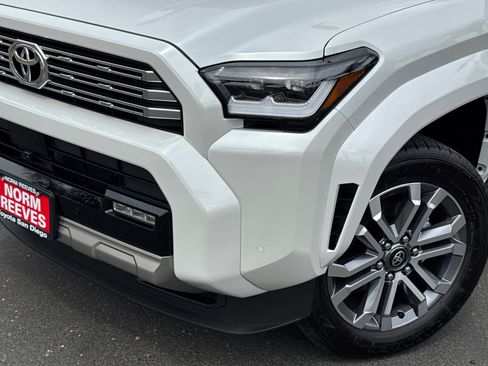 New 2026 Toyota 4Runner Limited AWD/4WD image 3