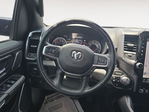 Used 2023 RAM 1500 Laramie AWD/4WD image 13