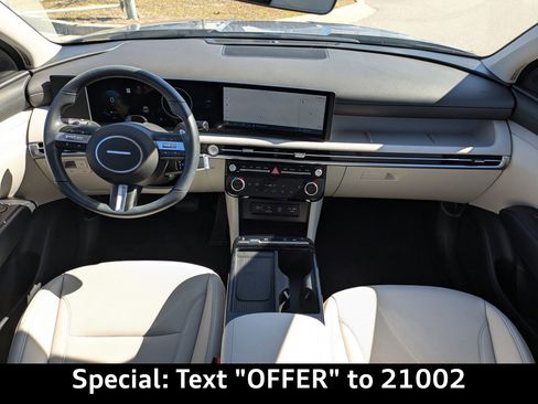 Used 2025 Hyundai Tucson SEL image 16