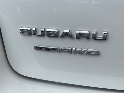 Used 2021 Subaru Crosstrek 2.0i Premium image 9