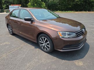 Used 2016 Volkswagen Jetta SE FWD video 1