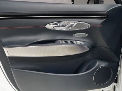 Used 2022 Genesis GV70 2.5T w/ Sport Prestige Package AWD/4WD image 19