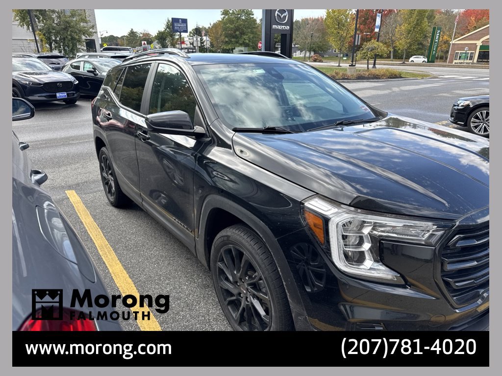 Used 2024 GMC Terrain SLE w/ Driver Convenience Package AWD/4WD image 1