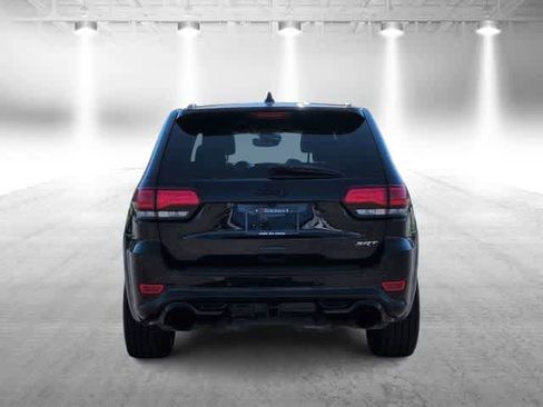 Used 2017 Jeep Grand Cherokee SRT AWD/4WD image 7