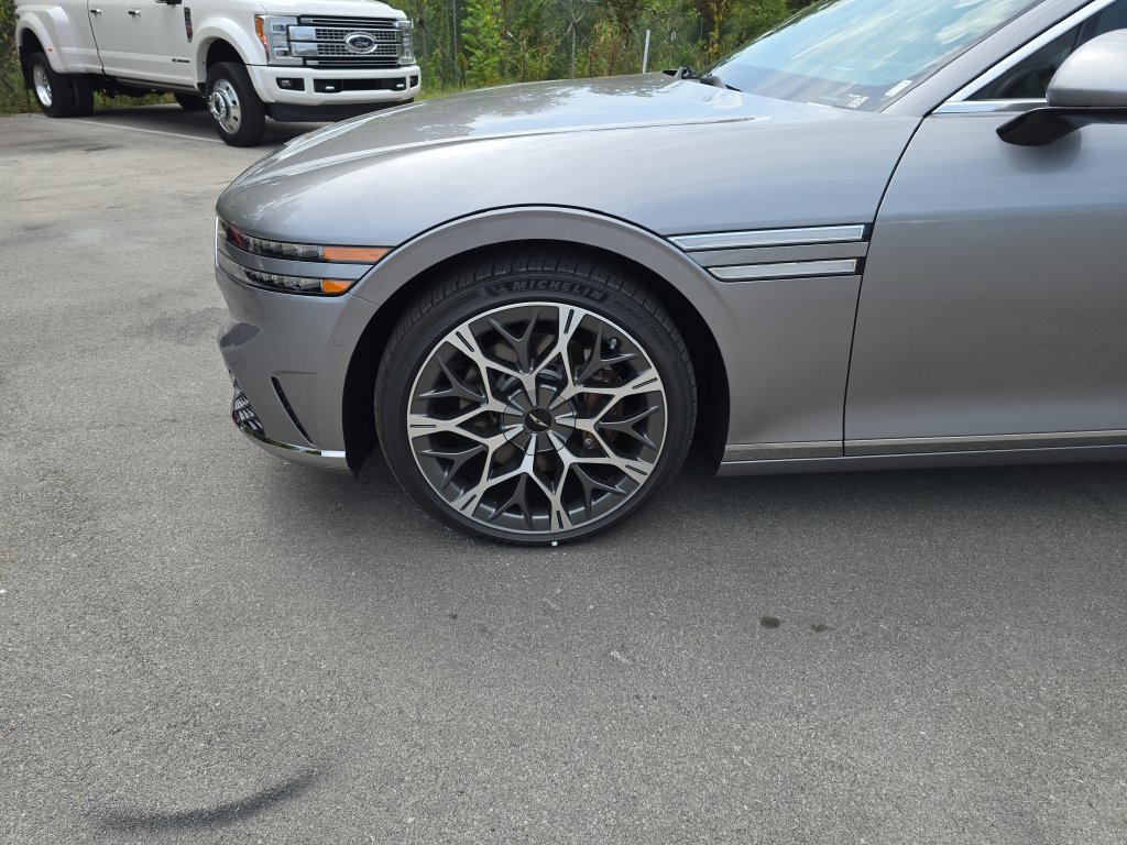 New 2026 Genesis G90 3.5T AWD/4WD image 10