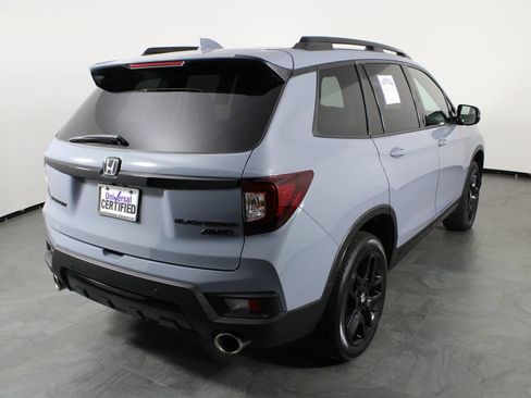 Used 2024 Honda Passport Black Edition image 14