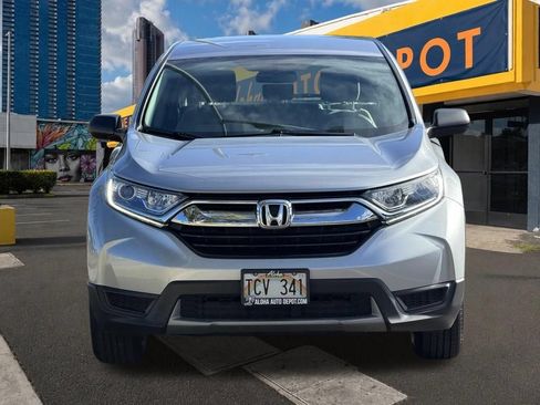 Used 2017 Honda CR-V LX image 6