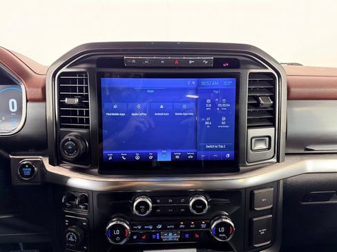 Used 2021 Ford F150 Lariat w/ Equipment Group 502A High AWD/4WD image 21