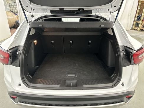 Used 2024 Chevrolet Trax LT image 22