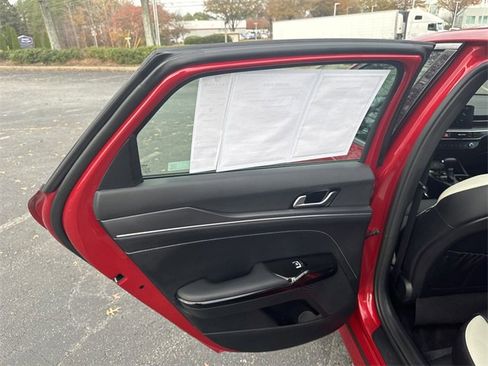 Certified 2025 Kia K5 GT-Line image 25